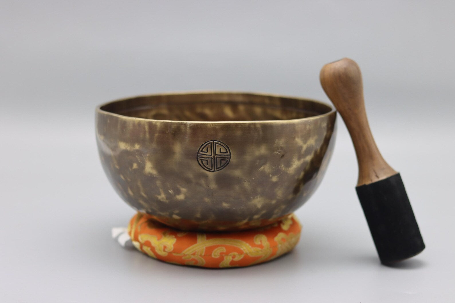 8" Full Moon Singing Bowl