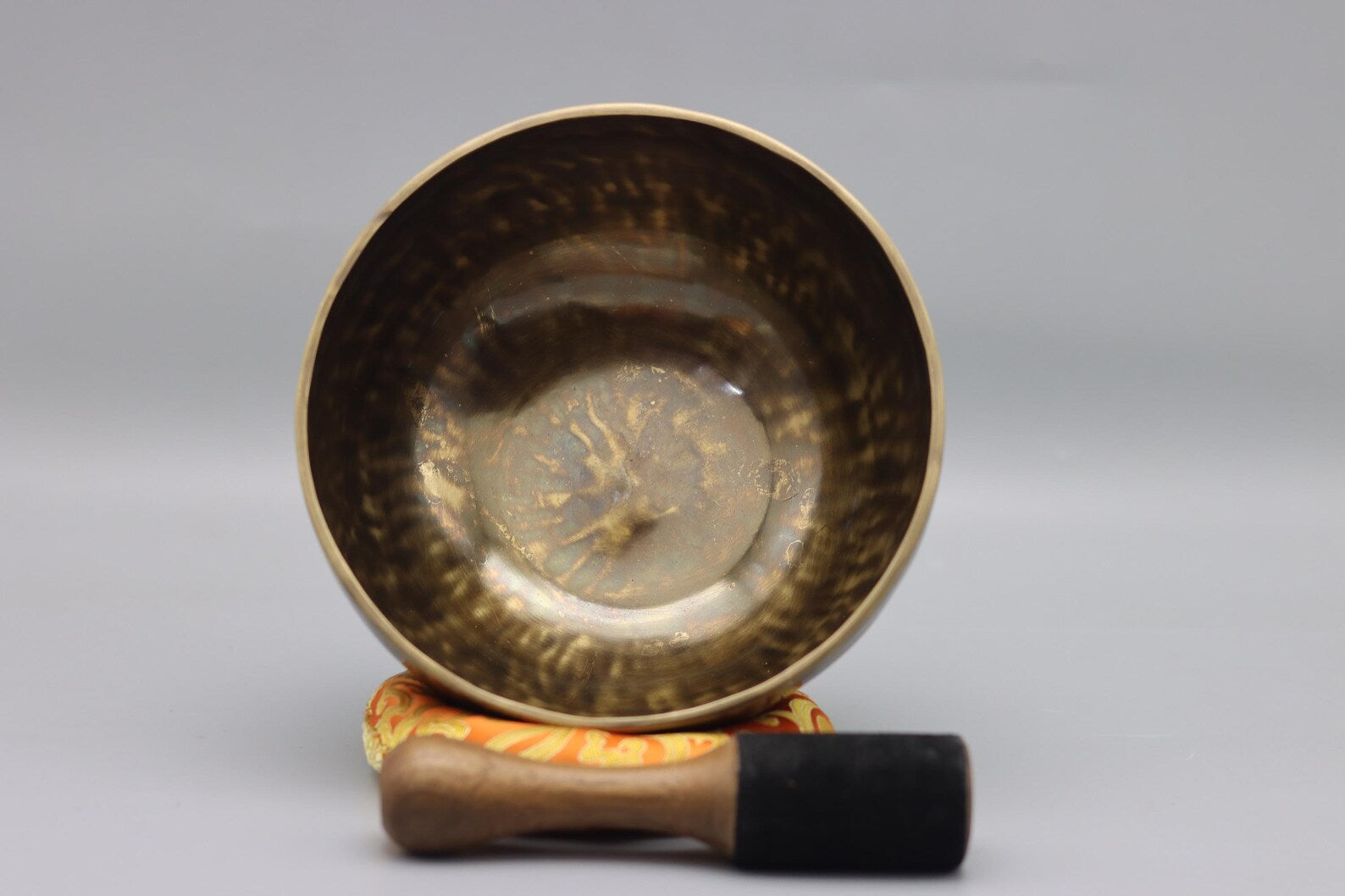 8" Full Moon Singing Bowl
