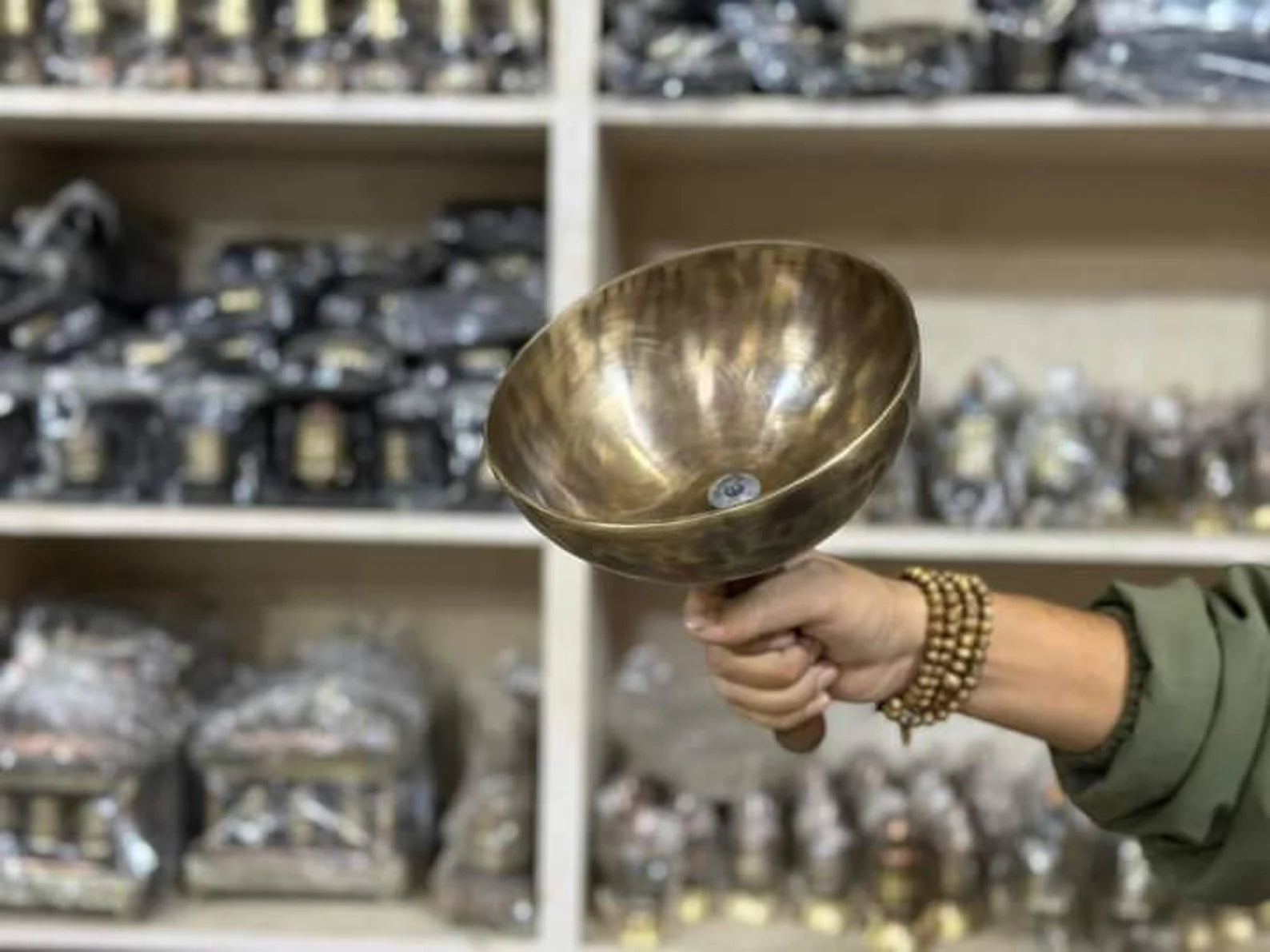 Handle Singing Bowl