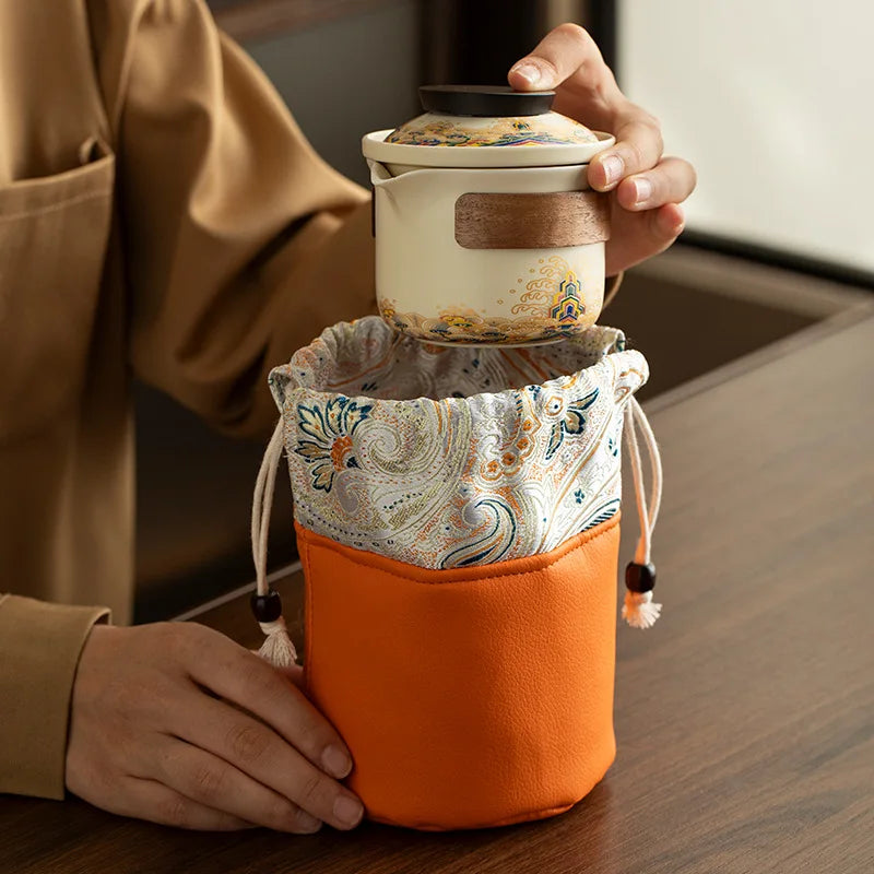 Travel tea set