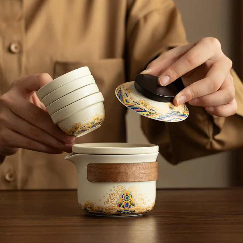 Travel tea set