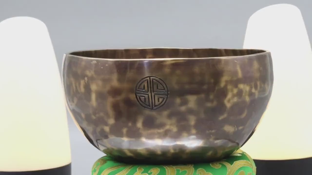 7 Inches Handmade Full Moon Singing Bowl- Tibetan Singing bowl-Chakra healing-Mindfulness-Meditation-Healing Vibrations-Holistic Health- Home decor